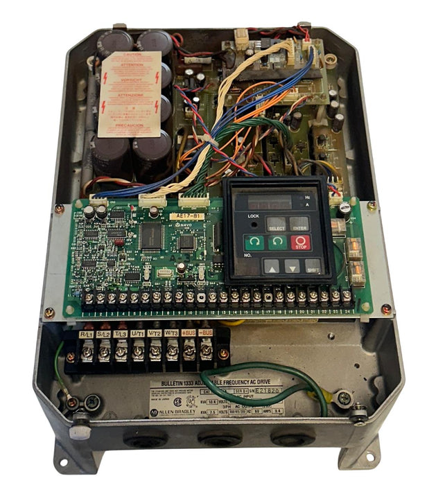 ALLEN BRADLEY 1333-CAB /D+ ADJUSTABLE FREQUENCY AC DRIVE 5HP 3PH 50/60Hz USNP