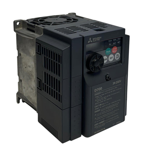 MITSUBISHI FR-D720-070-NA / FRD720070NA D700 INVERTER DRIVE 3PH 200-240VAC USNP