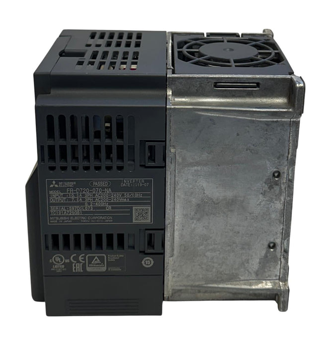 MITSUBISHI FR-D720-070-NA / FRD720070NA D700 INVERTER DRIVE 3PH 200-240VAC USNP