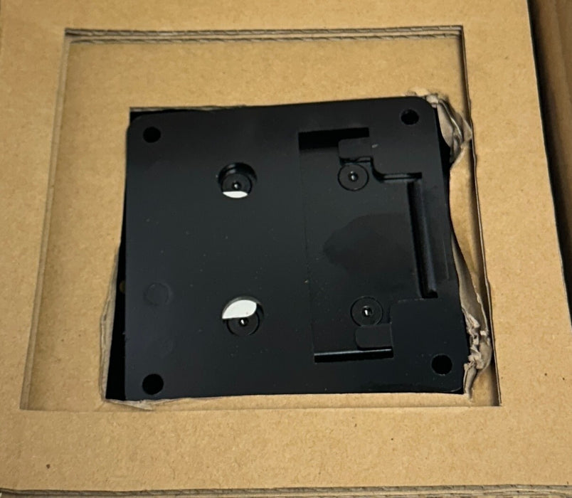 ERGOTRON 60-239-007 / 8200-M25 WALL MOUNT KIT FX30 OEM NSMP