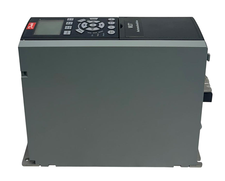 DANFOSS FC-302PK75T5E20H2XGXXXXSXXXXAXBXCXXXXDX / 131B0075 VLT DRIVE 1HP NSMP
