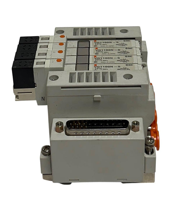SMC EXH MANIFOLD BANK/BLOCK 4-PORT W/ VQ1100N-5 SOLENOID VALVES 24VDC USNP