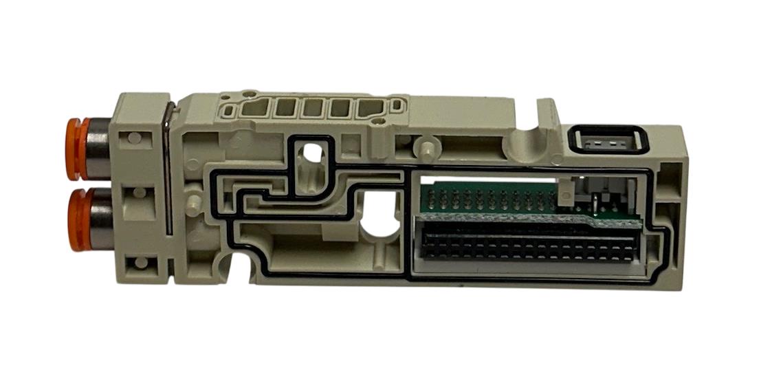 SMC SV1000-50-1A-N7 / SV1000501AN7 MANIFOLD BLOCK SS5V1 1/4'' TUBE FIT NSNP