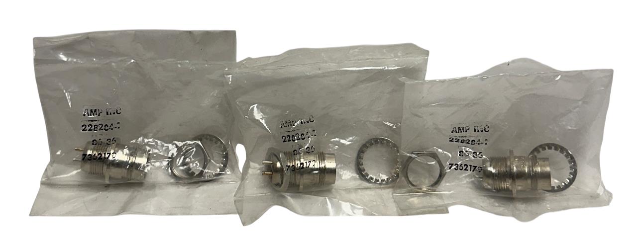 3 AMP INC 228284-1 / 2282841 BNC CONNECTORS TWINAXIAL FEMALE SOCKET 7362179 NSFS