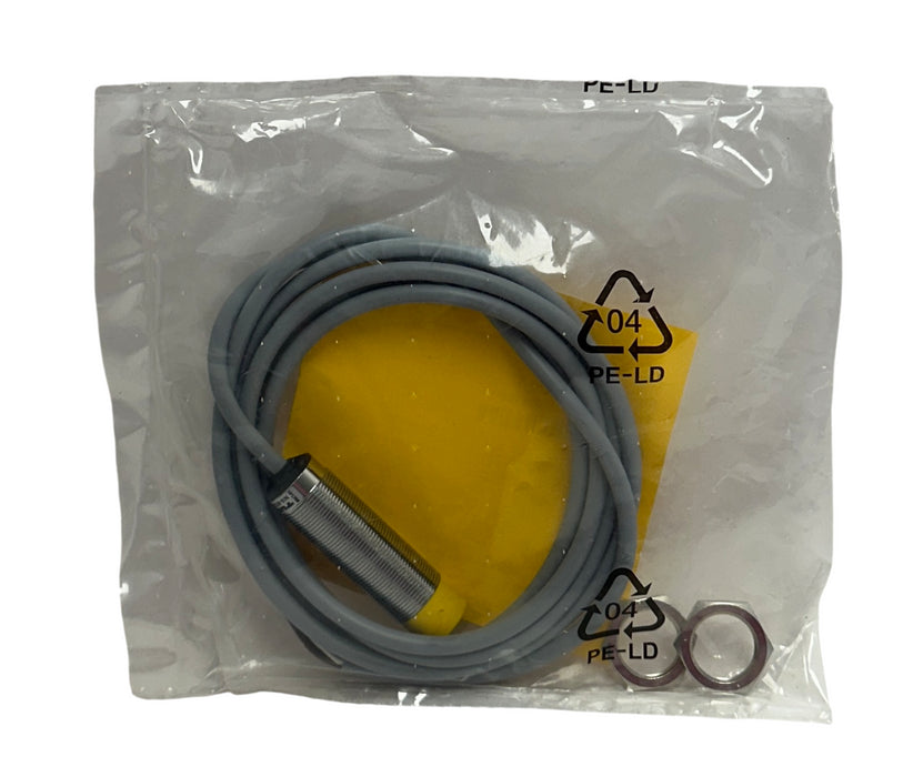 TURCK Ni8-M18-LiU / 1536100 INDUCTIVE PROXIMITY SENSOR 15-30VDC 20mA 1-5mm NSFS
