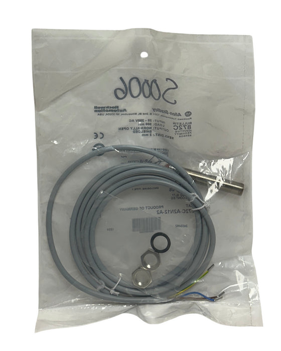 ALLEN BRADLEY 872C-A2N12-A2 /B INDUCTIVE PROXIMITY SENSOR 20-250VAC 2mm NSFS