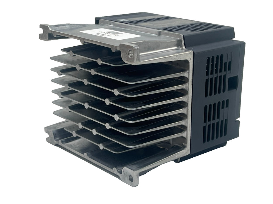 MITSUBISHI FR-D740-022SC-EC COMPACT SIZE INVERTER 3PH 400V 50/60Hz 2.2A 1HP NSMP