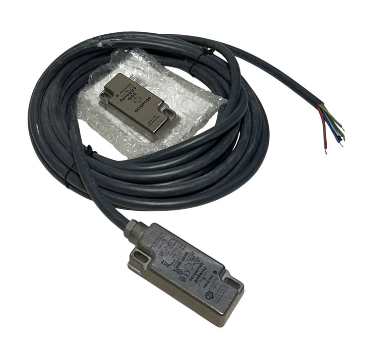 ALLEN BRADLEY 440N-G02143 /A Guardmaster FERROGARD NON-CONTACT SWITCH 6M NSMP
