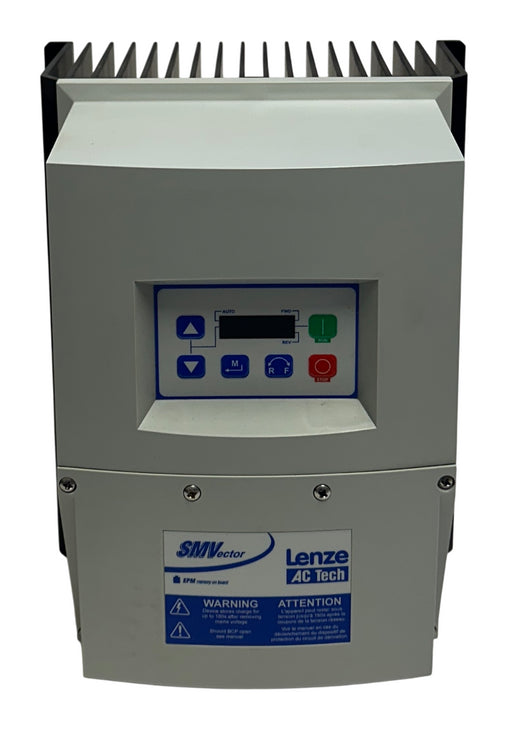 LENZE AC TECH ESV402N02TXC / 13471597 SMVector FREQUENCY INVERTER 4.0kW/5HP USNP