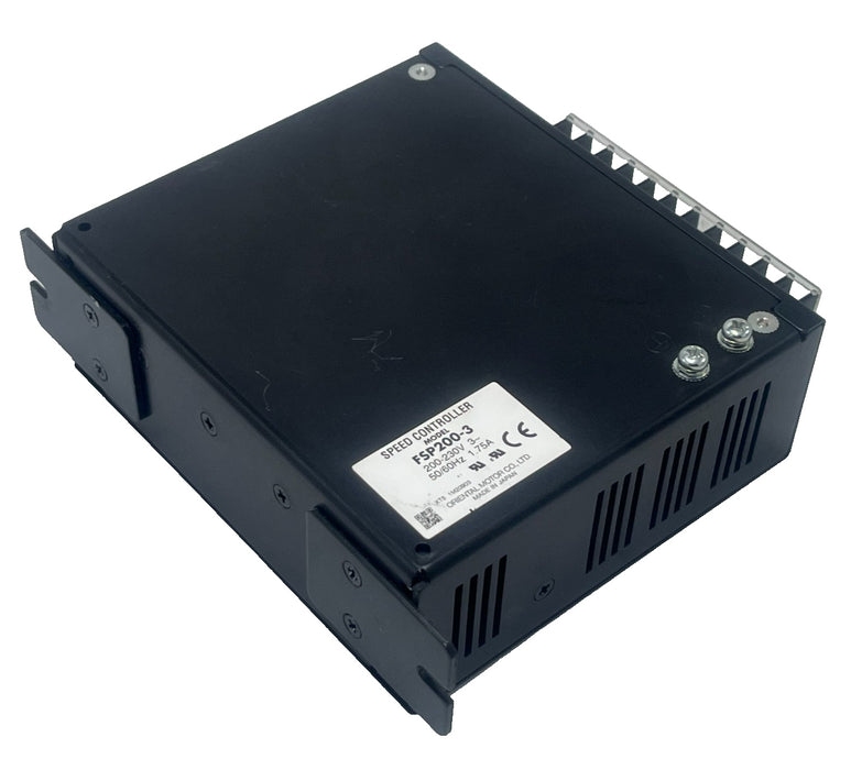 ORIENTAL MOTOR FSP200-3 Speed Controller 200-230V 3-Phase 1.75A VFD Inverter