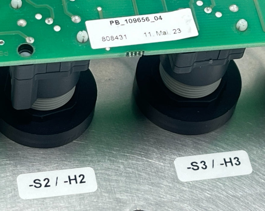 NEW STAINLESS STEEL 4 PUSH-BUTTON CONTROL ENCLOSURE BOX 7-1/8" X 3-1/2" X 2-1/4"