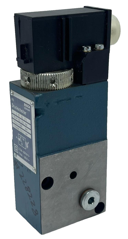BOSCH REXROTH 0-811-160-015 Pressure Switch 150-3000 PSI Hydraulic Druckschalter
