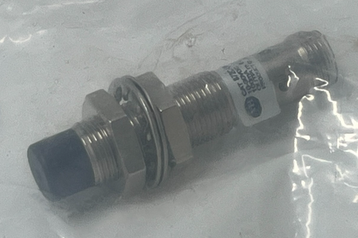 ALLEN-BRADLEY 872C-DH4NE12-D4 /C Inductive Proximity Sensor 12mm Diameter NSFS