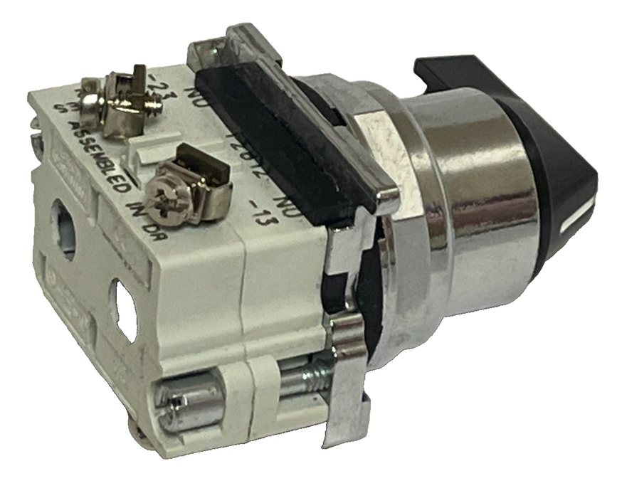 Eaton 10250T21KB Selector Switch | 3-Position Maintained | 30mm Heavy-Duty NSNP