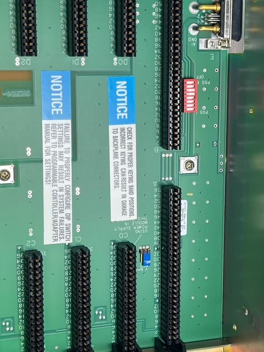 Allen-Bradley 1771-A1B/B Rev M01 4-Slot PLC-5 I/O Chassis Assembly 96815210 A01