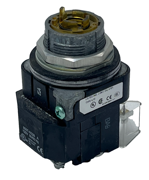 ALLEN BRADLEY 800T-16HW17KB6AX /U ILLUMINATED SELECTOR SWITCH 30mm *MISSING KNOB