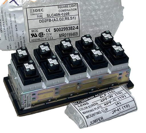 IDEC SLC40N-0205-DD2FB Panel Mount Annunciator Pilot Light Matrix - 24V AC/DC