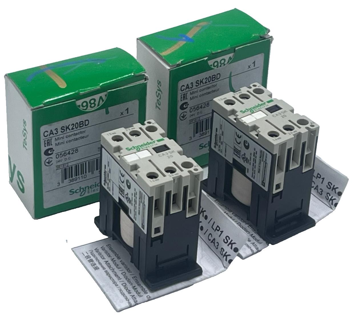 Lot of 2 New Telemecanique CA3SK20BD TeSys SK Control Relay Contactor 24VDC 10A