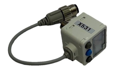 NEW SMC ISE40A-N01-Y-P-X53 PRESSURE SWITCH 12~24 VDC ISE40AN01YPX53
