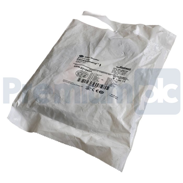 Allen Bradley 440N-Z21SS2A /B SensaGuard Non-Contact Interlock Switches NEW