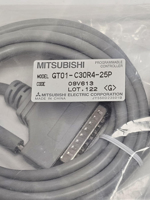 NEW MITSUBISHI GT01-C30R4-25P RS422 COM CABLE GT01C30R425P 3M LENGTH