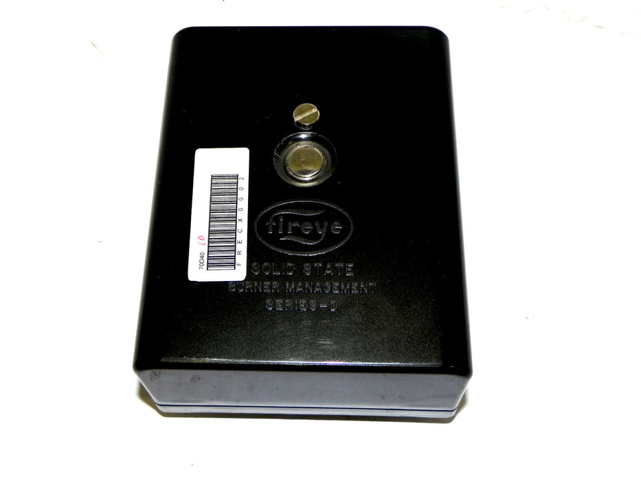 FIREYE 70D40 SOLID STATE BURNER MANAGEMENT CONTROL USED