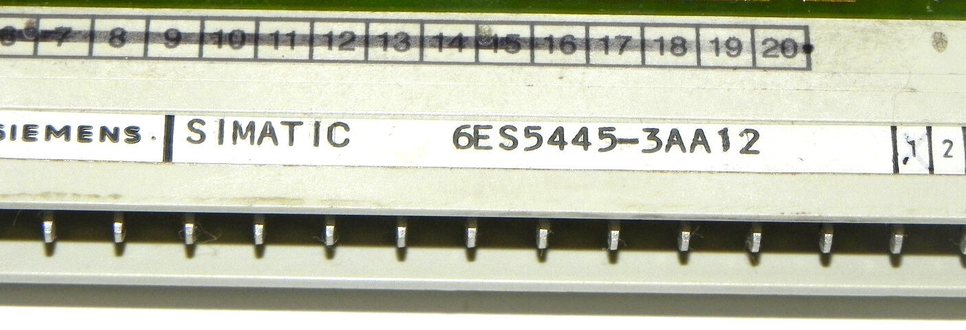 SIEMENS 6ES5445-3AA12 S5 DIGITAL OUTPUT MODULE 6ES54453AA12