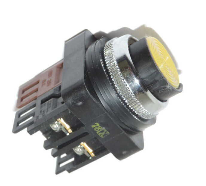 FUJI AH30-GY11 PUSHBUTTON YELLOW AH30GY11 600V AH30-G