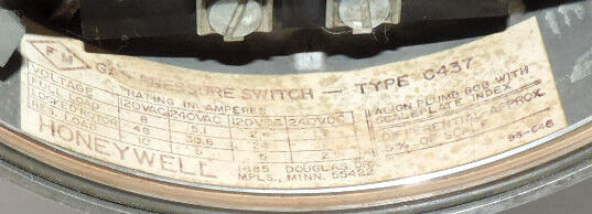 HONEYWELL C437E 1004 GAS/AIR PRESSURE SWITCH C437E-1004 TYPE C437