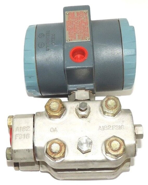 FOXBORO 823DP-I3S1NM2-M TRANSMITTER W/ B0138RA M/821AL, 823, 827 MED. RNG: 4-20