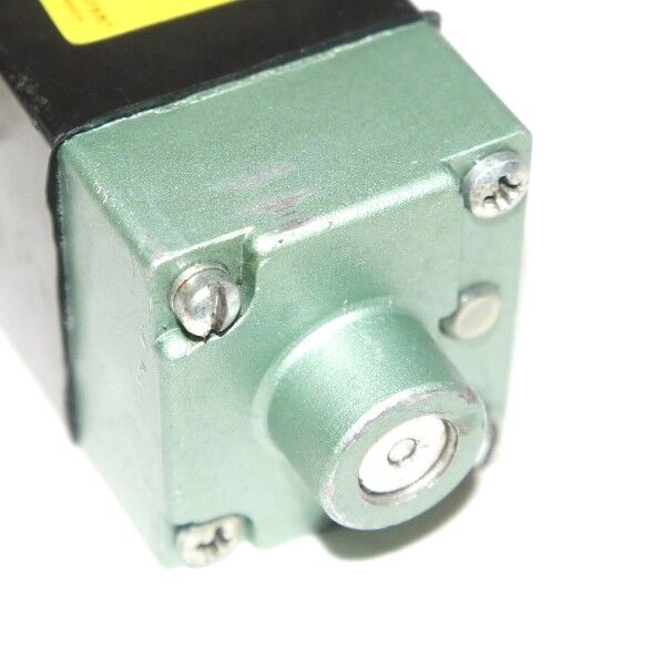 NUMATICS 152SS500K SOLENOID VALVE WITH 228-690 B COIL, 100-120 V, 50/60 HZ