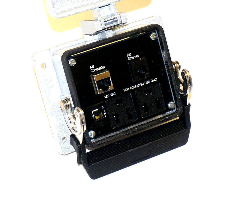 NEW MCNAUGHTON-MCKAY MCMC-CN2-P5C/ETH/DPB NEMA 4 ENCLOSURE MCMCCN2P5CETHDPB