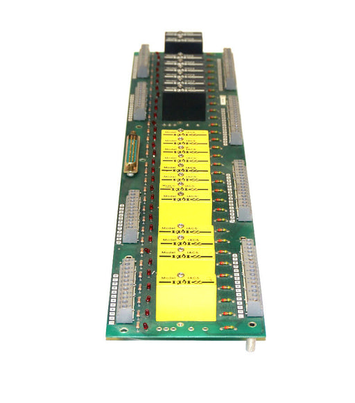 UNICO 307-0881 I/O FANNING STRIP BOARD 32 POSITION W/ 12 IAC5 & 8 OAC5 MODULES