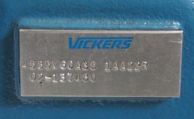 VICKERS 4535V60A35 1AA22R HYDRAULIC PUMP 02137480