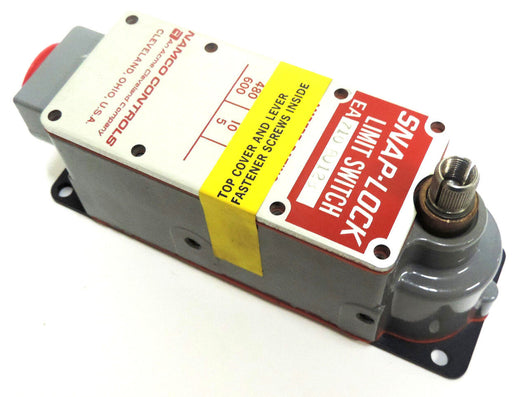 NIB NAMCO CONTROLS EA710-80128 SNAP-LOCK LIMIT SWITCH EA71080128