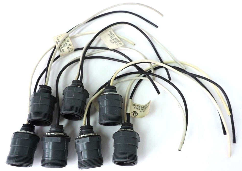 LOT OF 7 CROUSE-HINDS X8651-77P RECEPTACLE JOY MALE 1/2" NPT 600V 15A 2 POLE