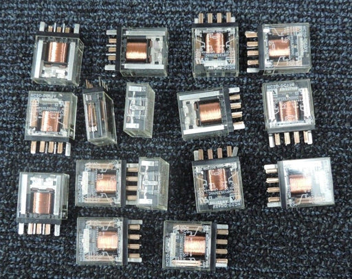 LOT OF 16 AROMAT NC2D-DC12V RELAYS NC2DDC12V
