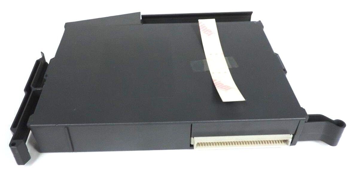 GIDDINGS & LEWIS 502-03605-00R2 INPUT MODULE PIC900 14-30VDC 5020360500R2