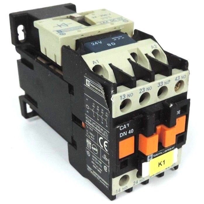 TELEMECANIQUE CA3DN40BD CONTROL RELAY 24V DC, CA3-DN40 W/ LA4DC1U SUPPRESSOR