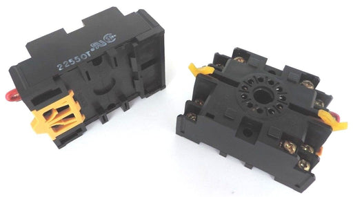 LOT OF 5 OMRON P2CF-11 SOCKET RELAYS 10A 250VAC P2CF11