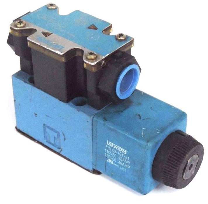 VICKERS DG4V-3-2A-M-FTWL-B6-60 SOLENOID VALVE 02-110416 W/ 02-101731 COIL