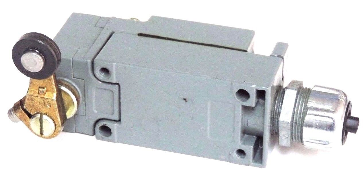 SQUARE D 9007C54BWBA18 LIMIT SWITCH SER A W/ 9007 TYPE B OPERATING HEAD