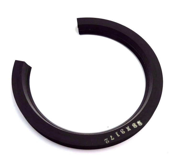 NIB GARLOCK KLOZURE 23X3172 OIL SEAL 25003-3172, 3.125X4.008X0.375