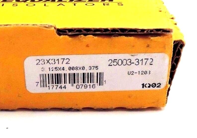 NIB GARLOCK KLOZURE 23X3172 OIL SEAL 25003-3172, 3.125X4.008X0.375