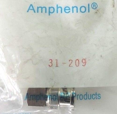 NEW AMPHENOL 31-209 COAXIAL ADAPTER,BNC JACK-BNC PLUG RIGHT ANGLE CONNECTOR RF
