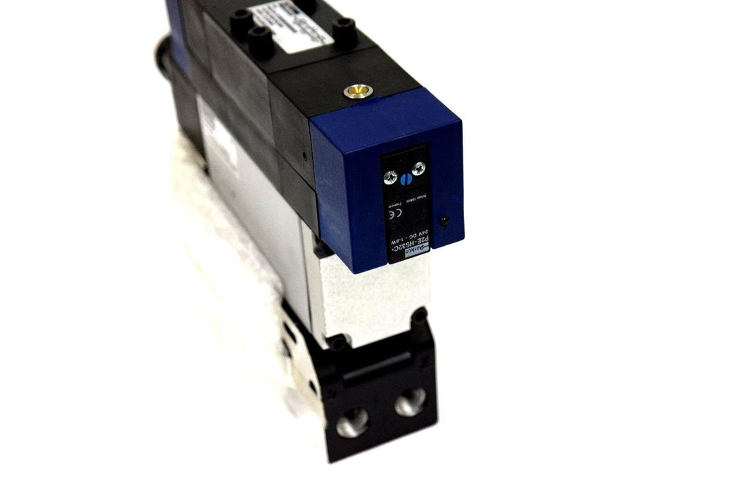 NIB PARKER H1563BGMB9260B PNEUMATIC VALVE 1/4" D SOL 3POS 24VDC PS4038260P
