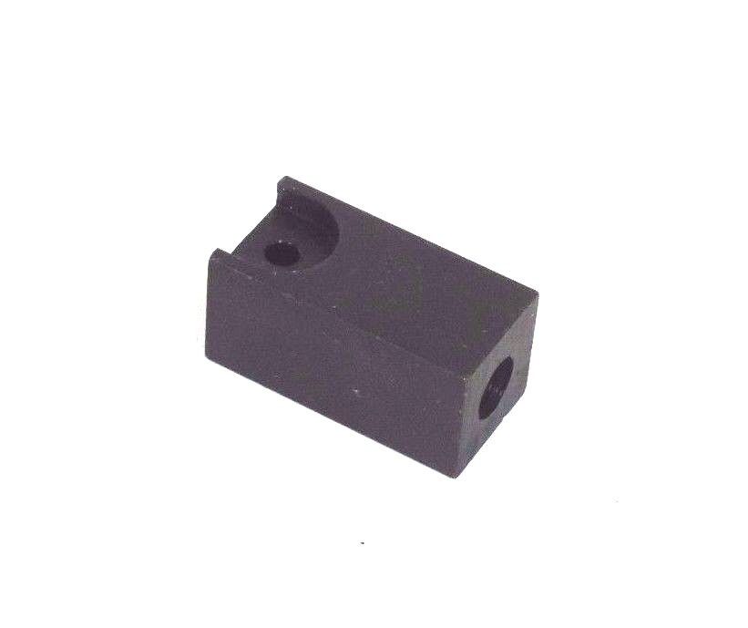 NIB CROWN 078124 LH ADJUSTING BLOCK 300-11-03-008, C76353