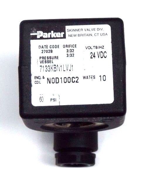 LOT OF 2 PARKER 7133KBN1LVJ1 SOLENOID VALVE COILS W/ CONNECTOR 7D100C2, 24VDC
