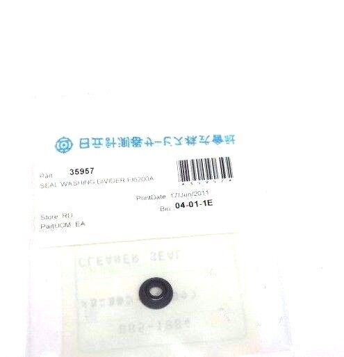 NEW MERCK HITACHI 885-1884 CLEANER SEAL 8851884