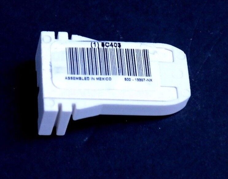 LOT OF 10 NEW LEVITON 13357-N FLUORESCENT LAMPHOLDERS 5C403
